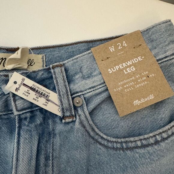 $138 Madewell NWT T Superwide-Leg Jeans in Ahern Wash: Airy Denim Edition size 2 - Picture 6 of 7